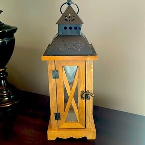 Tall pillar candle holder